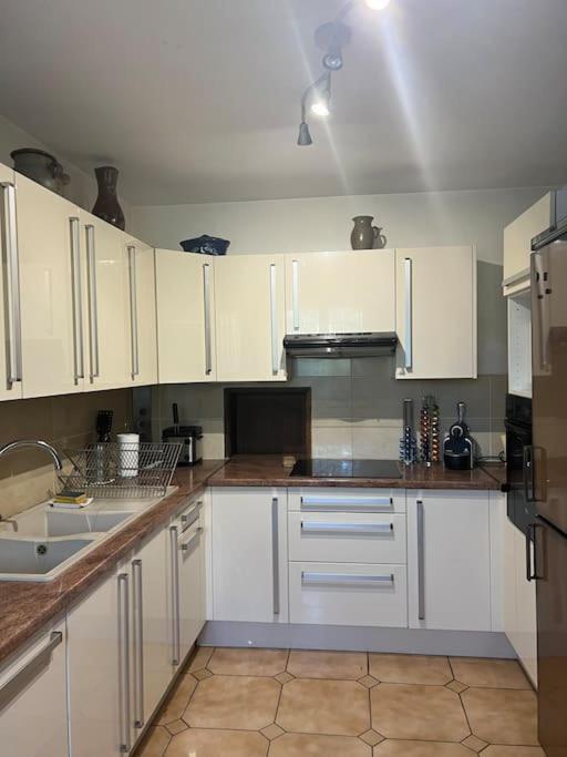 Maison Familiale Idealement Situee Avec Tout Le Confort Ним Экстерьер фото