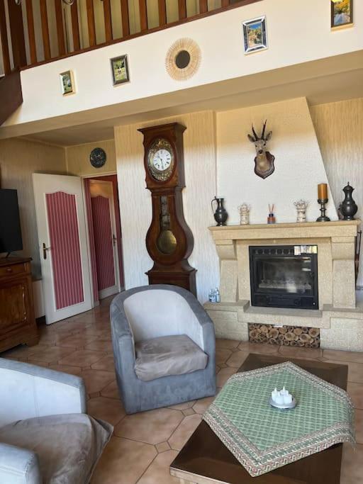 Maison Familiale Idealement Situee Avec Tout Le Confort Ним Экстерьер фото